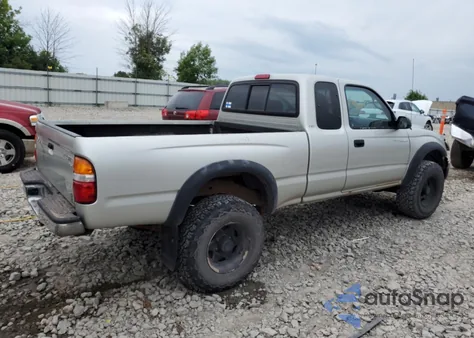 2001 Toyota Tacoma Xtracab из США, поврежденный, VIN 5TEWM72N11Z804891